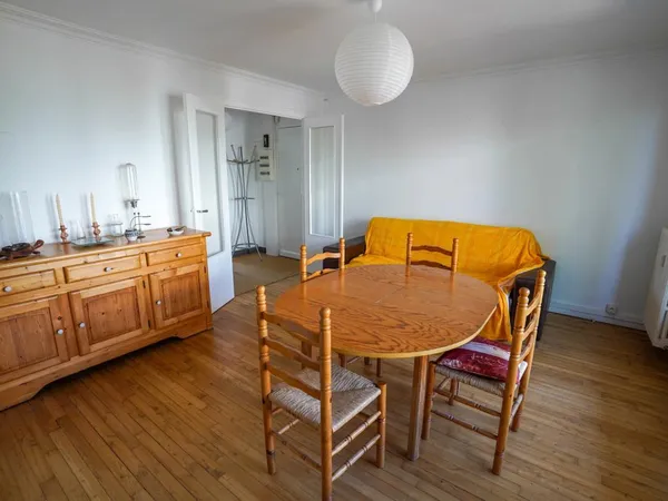 Appartement 4 pièces 81 m²