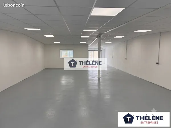 LOCAL D'ACTIVITE 200 m² SAINT JEAN DE VEDAS
