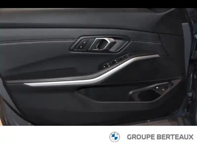 Bmw Serie 3 série 3 touring 320ea 204ch business design — photo 12