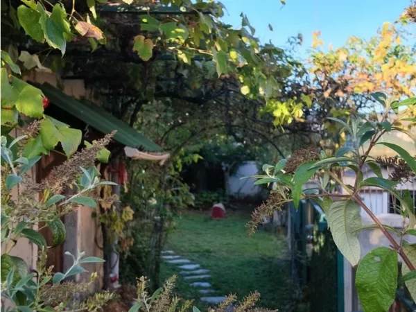 Deux projets, une maison à révéler