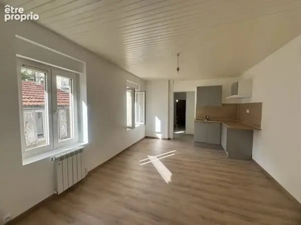 Valence chateauvert - studio + appartement 2 pieces