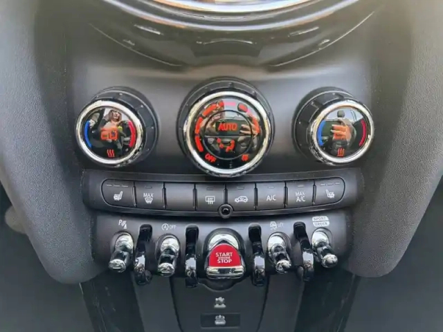 Mini Mini cabriolet cooper 136 ch dkg7 — photo 28