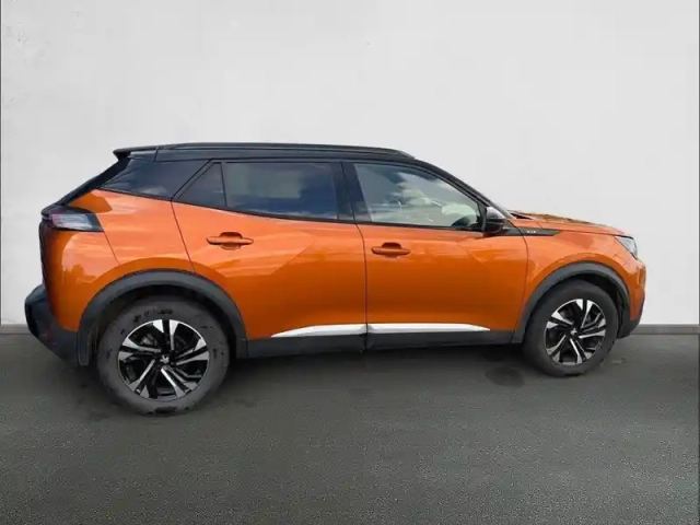 Peugeot 2008 bluehdi 130 s&amp;s eat8 — photo 4