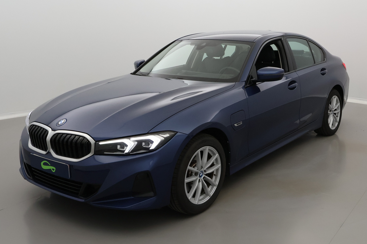 BMW Série 3 — photo 1