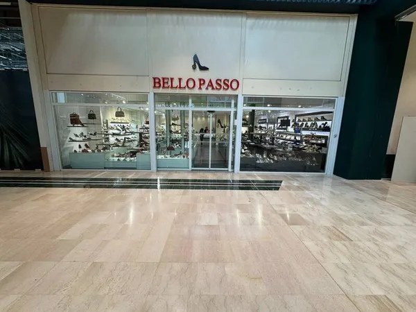 Boutique 100 m²