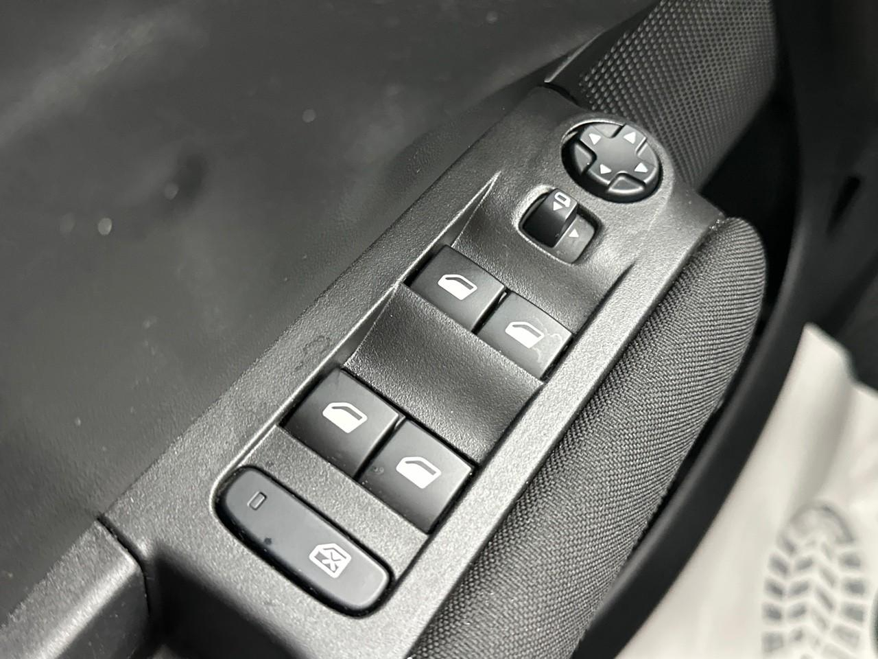 Citroën C3 Aircross puretech 130 s&s eat6 shine — photo 15