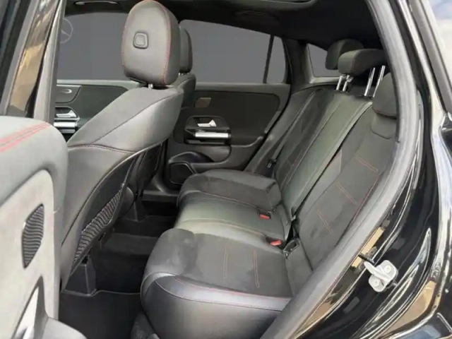 Mercedes Gla 250 e hybrid eq amg line — photo 33