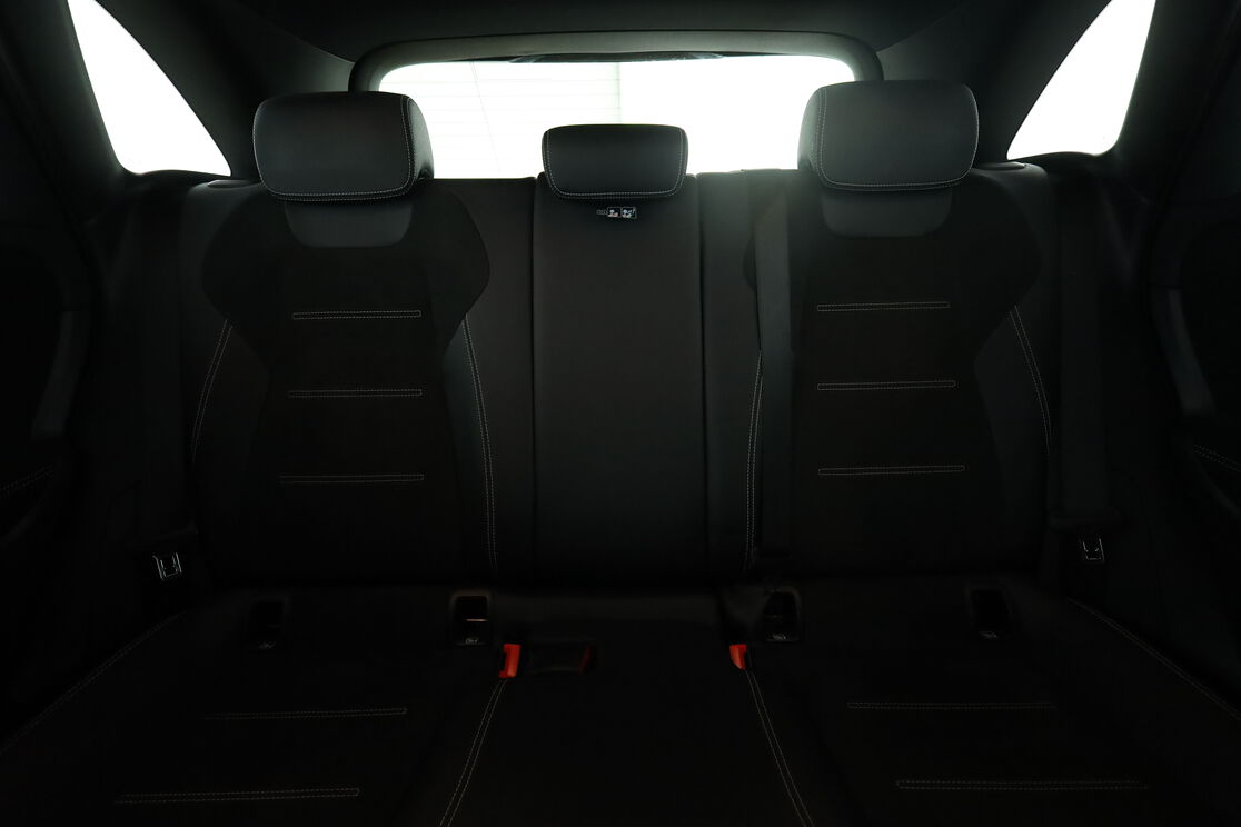 Mercedes-Benz Classe B 250e AMG Line Edition 8G-DCT — photo 14
