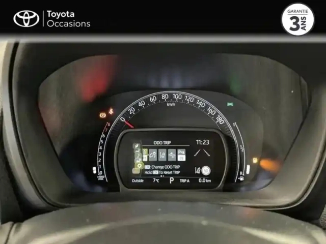 Toyota Aygo x 1.0 vvt-i 72ch design s-cvt my24 — photo 15