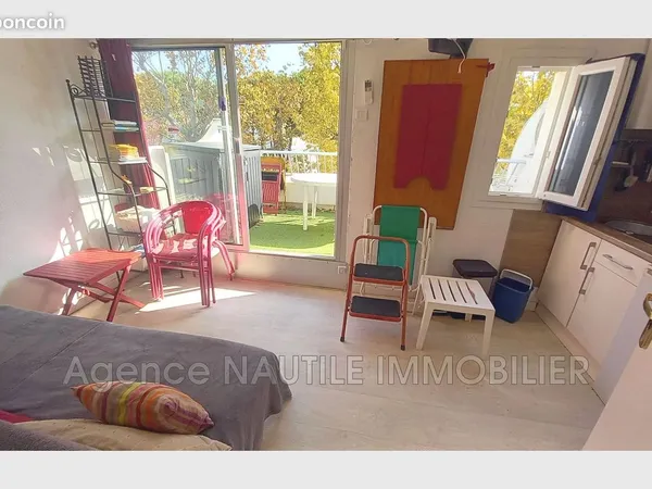 Studio 1 pièce 16 m²