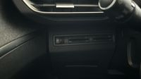 Peugeot 3008 1.5 BlueHDi 130ch E6.c Allure S&S EAT8 — photo 27