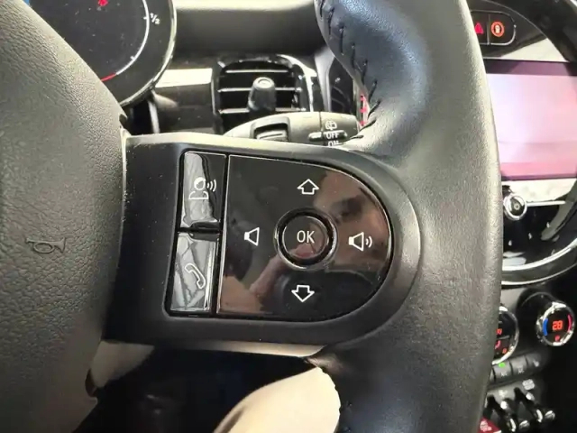 Mini Mini hatch 5 portes cooper 136 ch dkg7 — photo 35