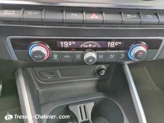 Audi Q2 35 tfsi cod 150 s tronic 7 s line — photo 22