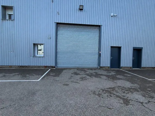 Hangar zi baleone