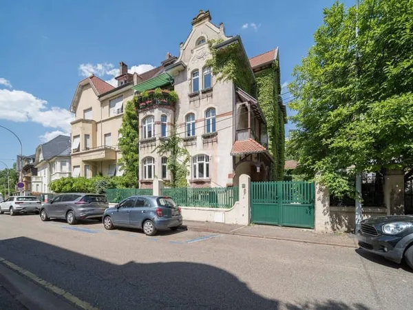 Duplex 7 pièces 167 m²