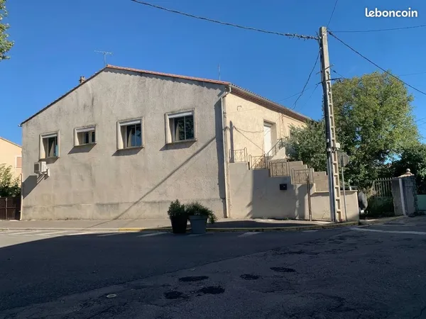 RARE MAISON VIGNERONNE de 110m2 avec IMMENSE GARAGE de 110m2 et combles aménageables