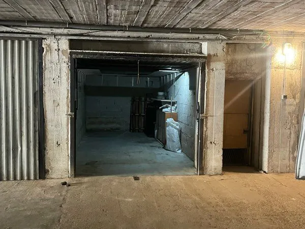 Location garage les olives