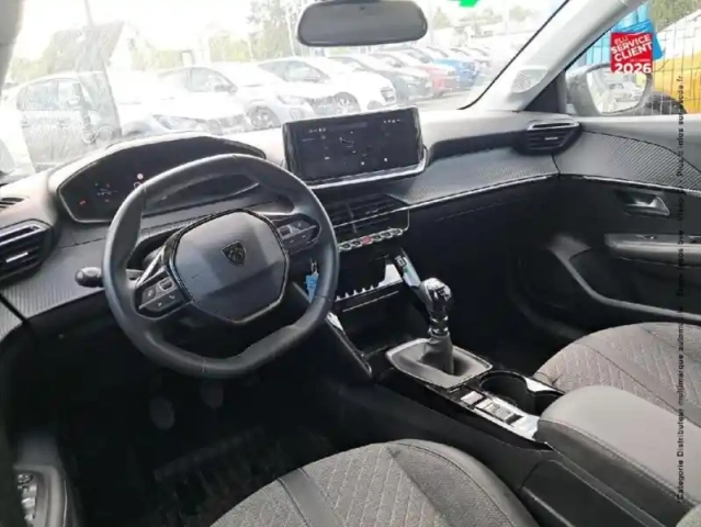 Peugeot 208 1.2 100ch s/s allure camera gps — photo 15