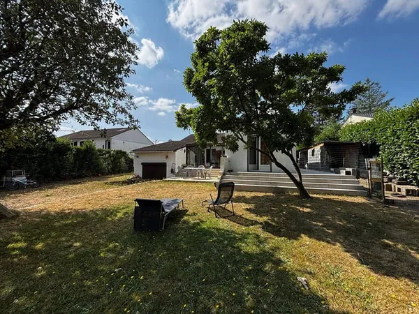 Maison de plain-pied 5 pièces 140 m²