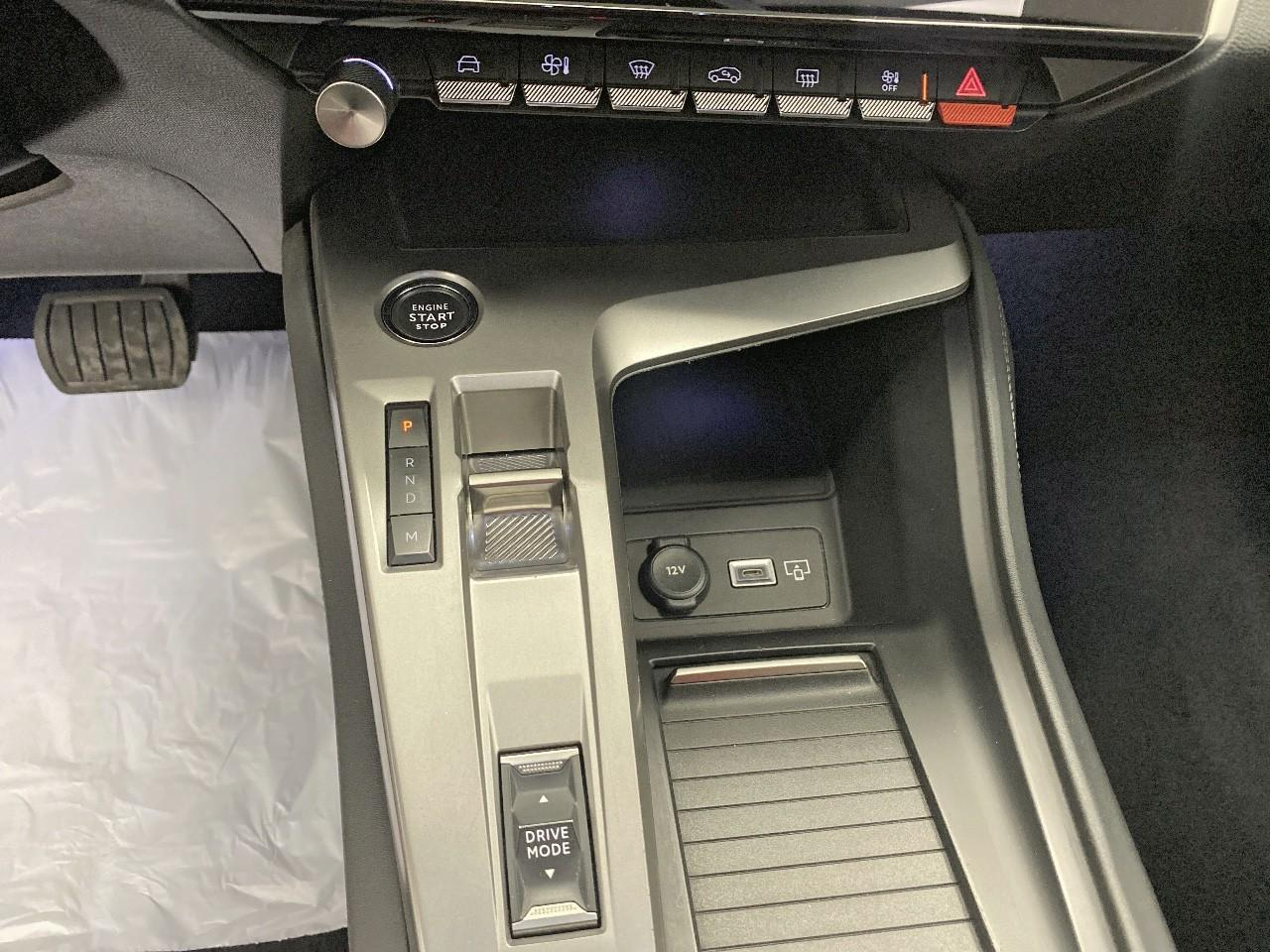 Peugeot 308 sw bluehdi 130ch s&s eat8 allure — photo 15