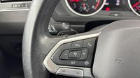 Volkswagen Tiguan 1.5 TSI 150ch Life Plus DSG7 — photo 25