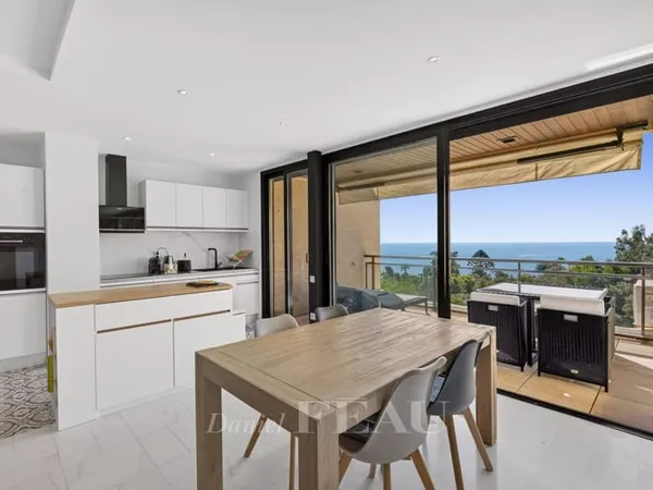 Cannes Vallauris - Appartement avec vue mer exceptionnelle