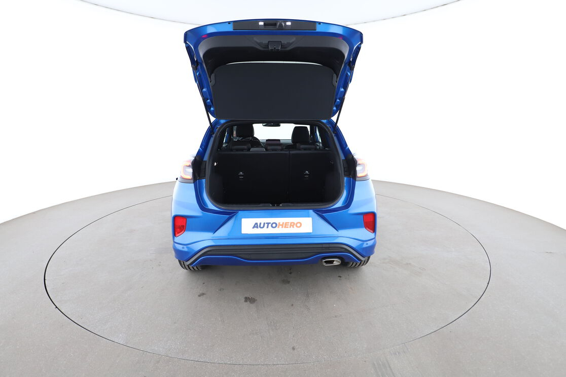 Ford Puma 1.0 EcoBoost Hybrid mHEV ST Line X — photo 15