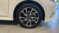 Toyota Yaris 116h Collection 5p — photo 20