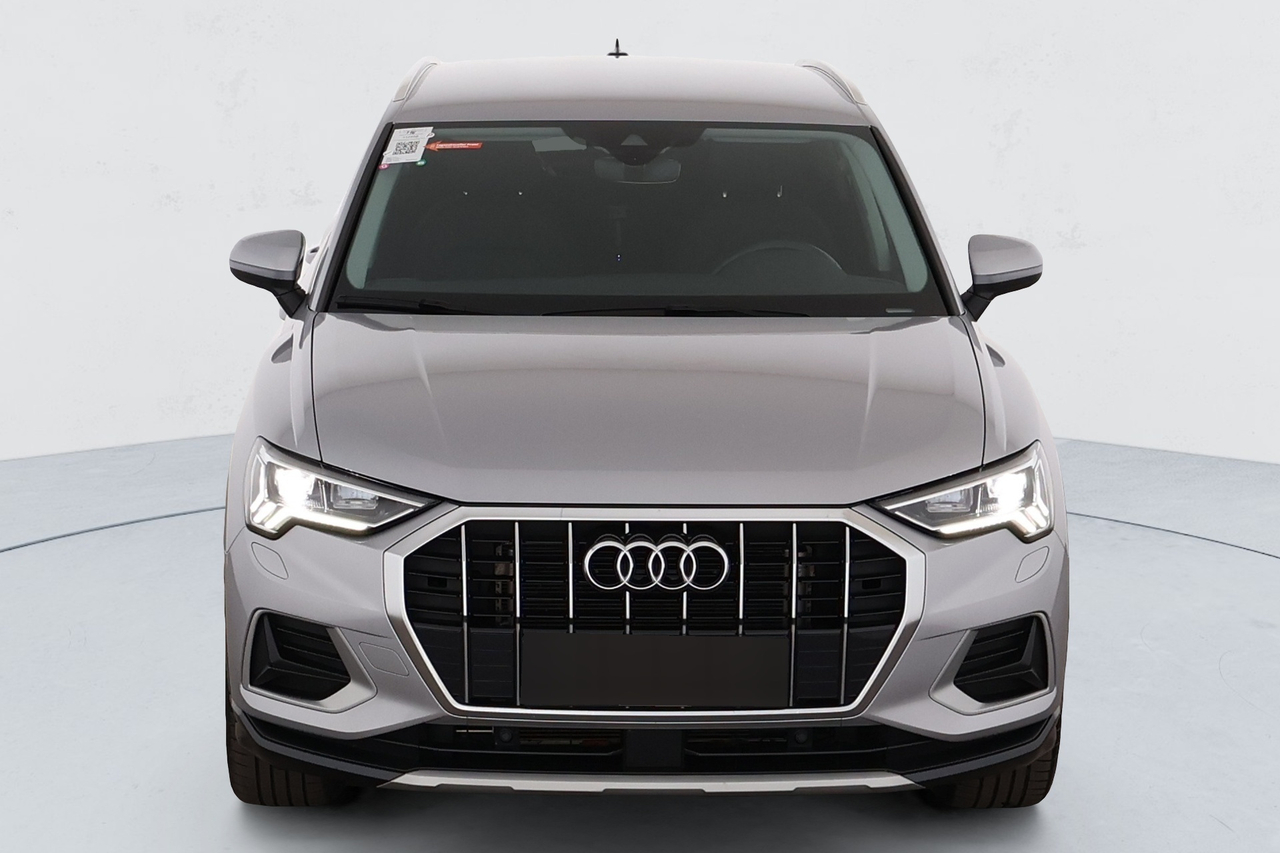 Audi Q3 — photo 7