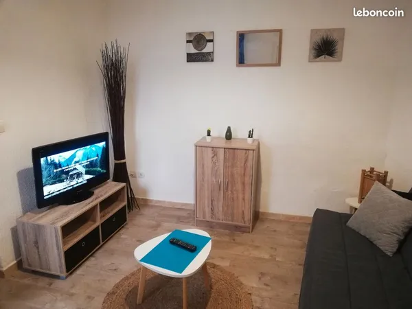 Studio 23m2 quartier révolution