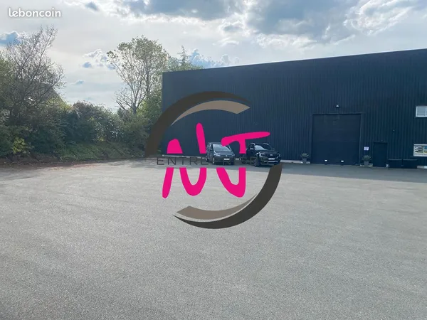 Entrepôt 400 m² SAINT MELAINE SUR AUBANCE