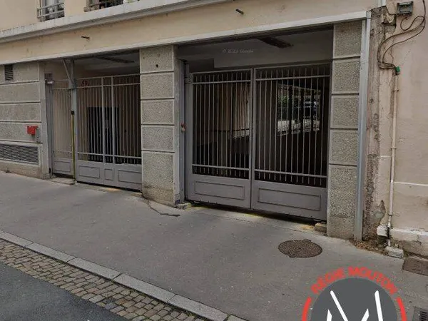 Parking 8 m²