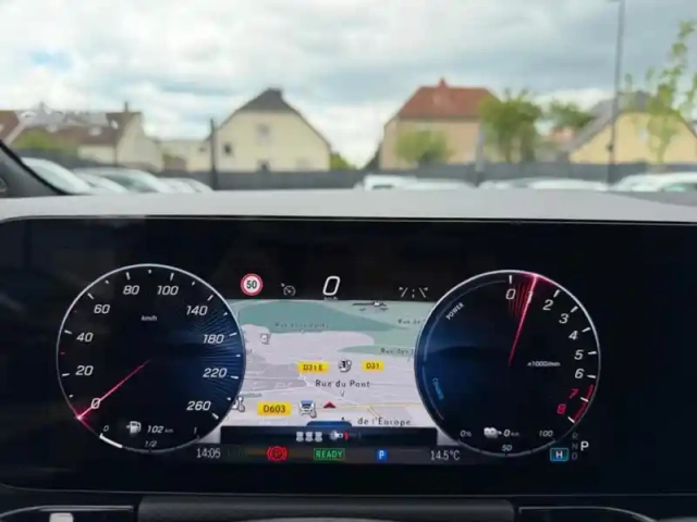 Mercedes Gla 250 e progressive line — photo 38