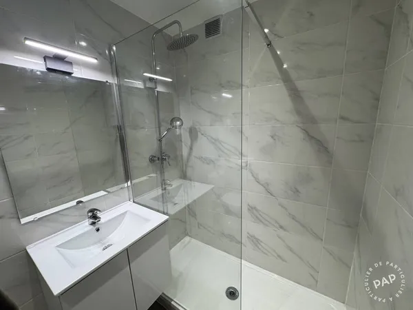 Studio 1 pièce 30 m²