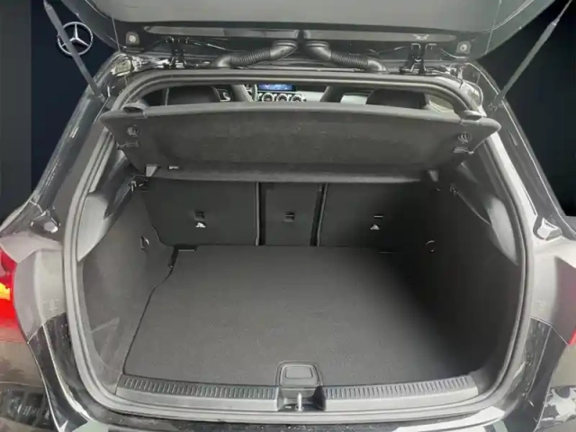 Mercedes Classe A 200 d amg line — photo 10