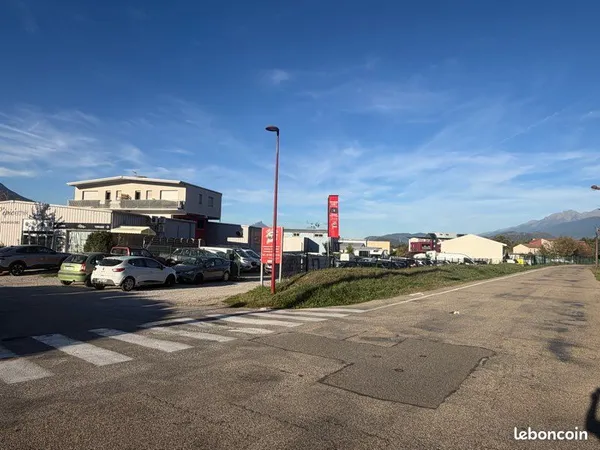 à vendre - garage automobile à vif (38450)