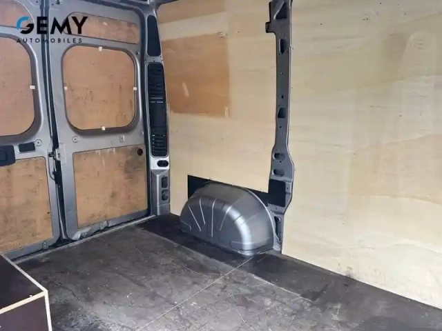 Peugeot Boxer tole 330 l1h2 bluehdi 120 s&amp;s — photo 10