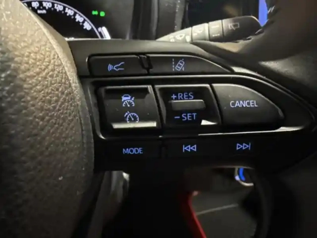Toyota Aygo X 1.0 vvt-i 72ch design my24 — photo 7
