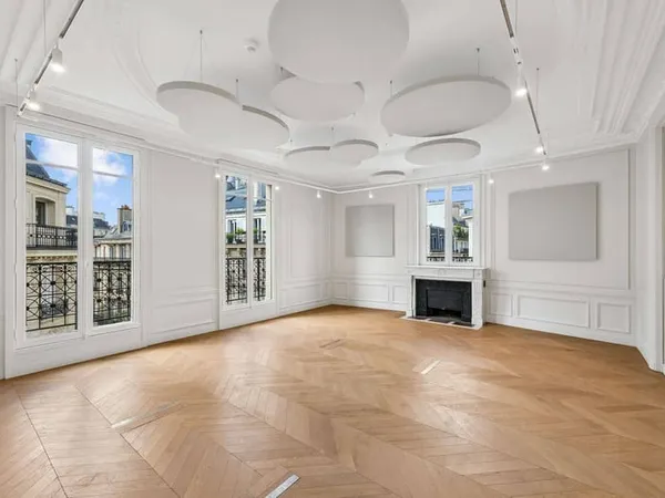 Bureaux 465 m²