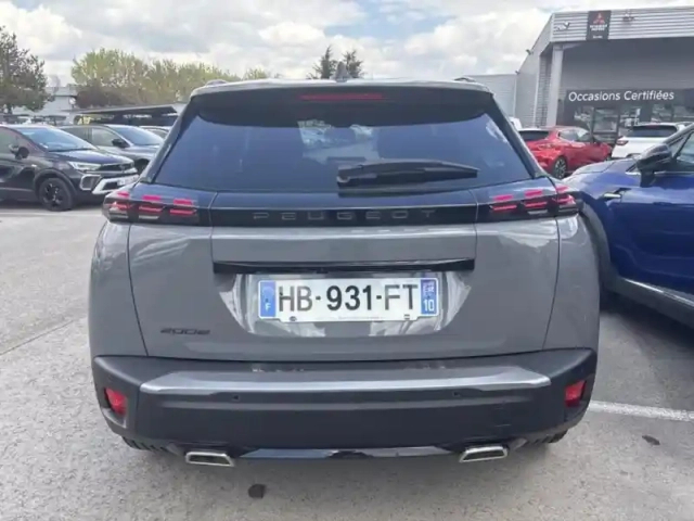 Peugeot 2008 1.2 130ch s&amp;s allure eat8 — photo 7