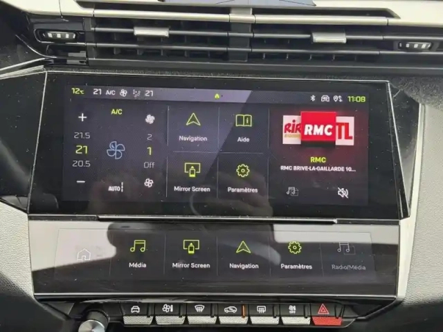 Peugeot 408 puretech 130 ch s&amp;s eat8 allure pack — photo 11