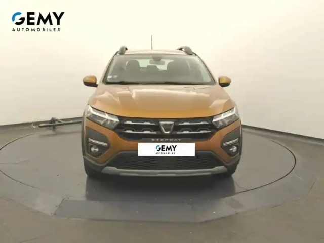 Dacia Sandero eco-g 100 — photo 17