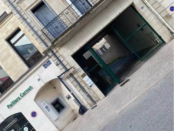 Place de parking centre ville