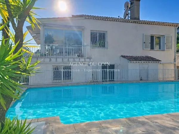 Maison 7 pièces 199 m²