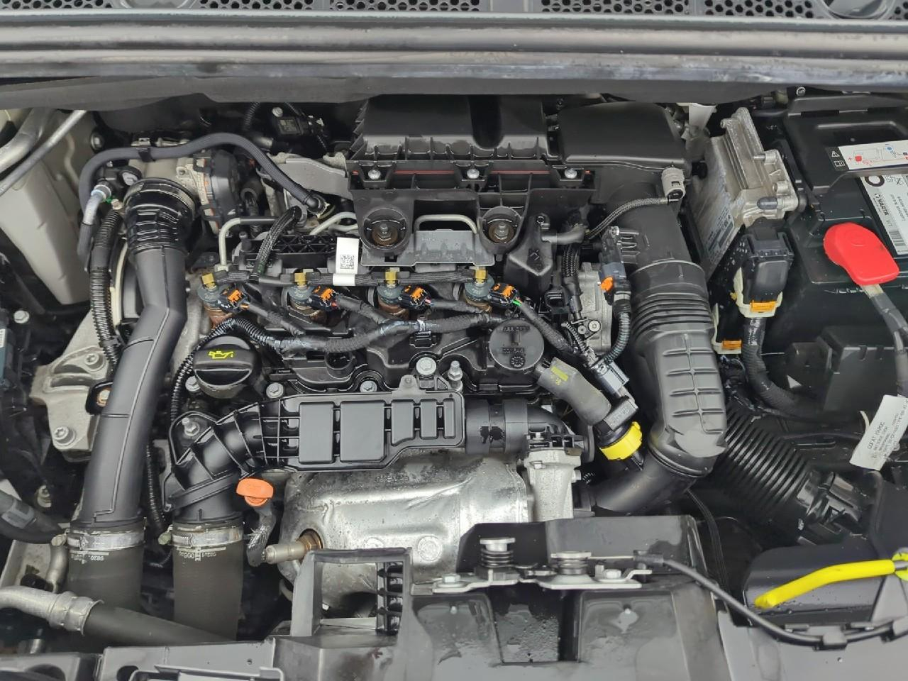 Citroën Berlingo van m 650 bluehdi 100 s&s bvm5 driver — photo 16