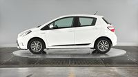 Toyota Yaris 100h Dynamic 5p MY19 — photo 7