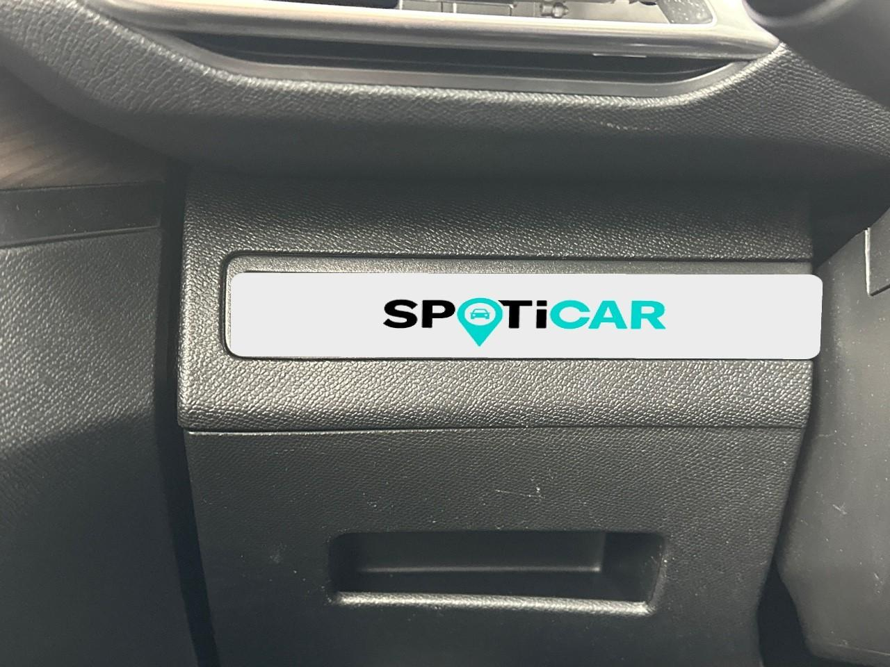 Peugeot 3008 puretech 130ch s&s eat8 gt pack — photo 16