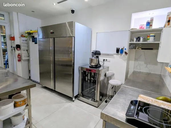 Fonds de commerce 55 m² Aix-les-Bains
