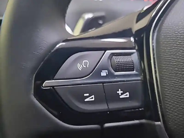 Peugeot 5008 puretech 130ch s&amp;s eat8 — photo 48