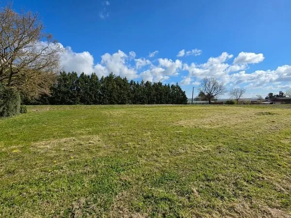 Terrain 1020 m²